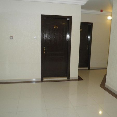 Marina Royal Hotel Suites Kuwait City Екстер'єр фото