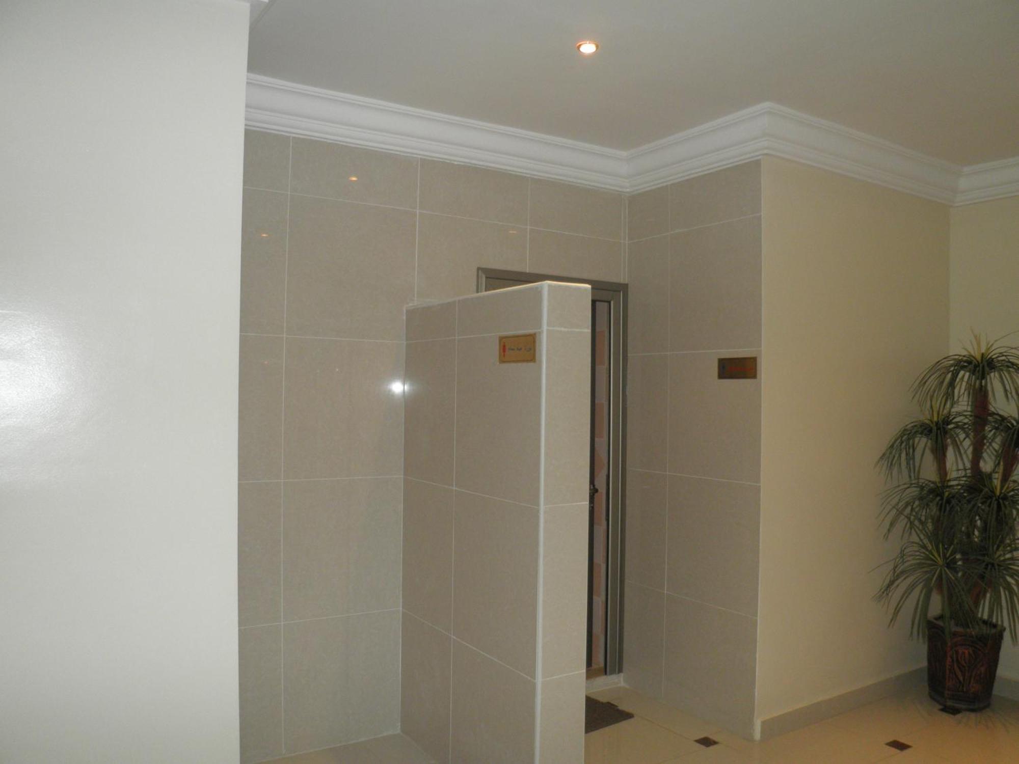 Marina Royal Hotel Suites Kuwait City Екстер'єр фото