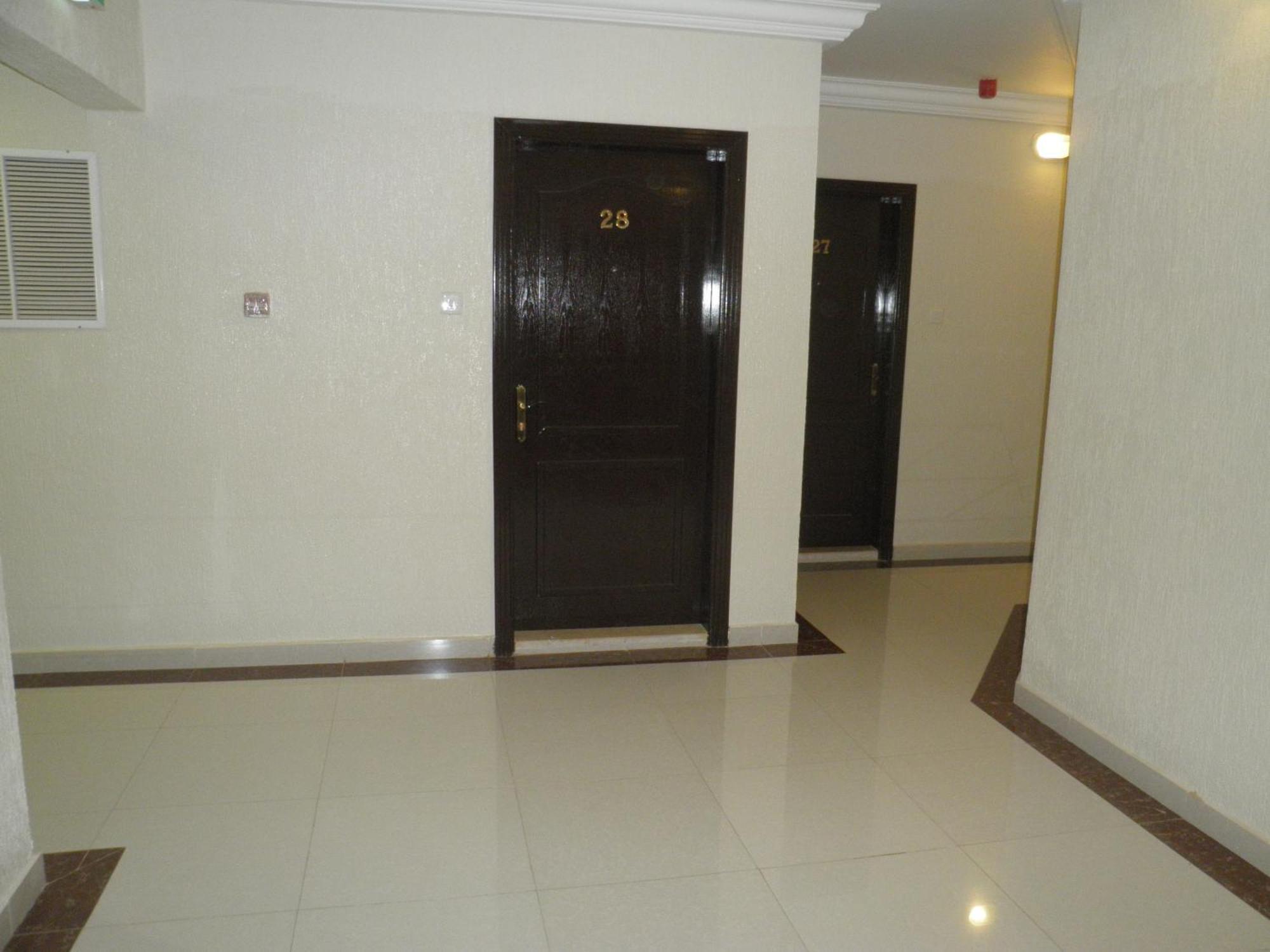 Marina Royal Hotel Suites Kuwait City Екстер'єр фото