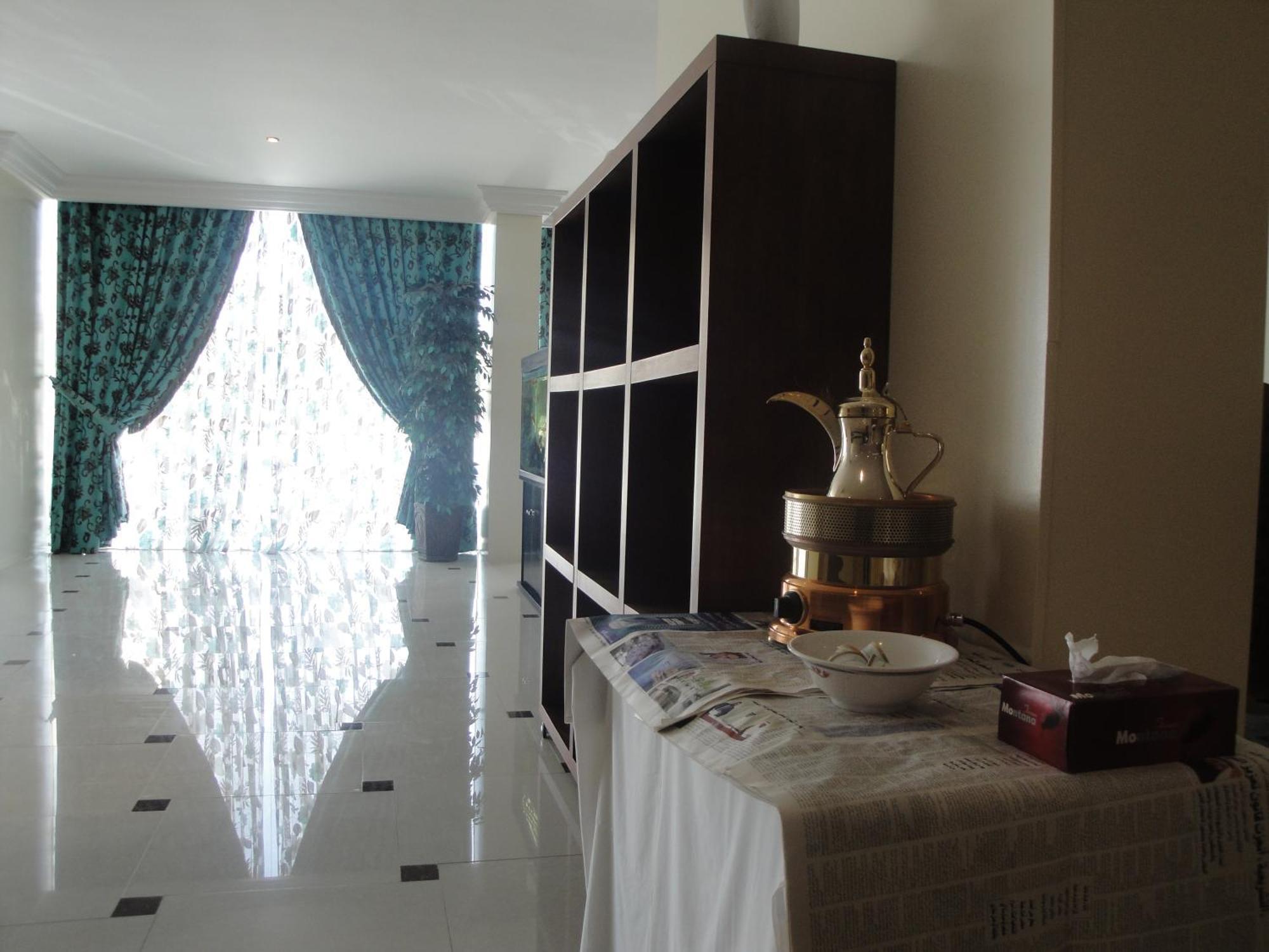 Marina Royal Hotel Suites Kuwait City Екстер'єр фото