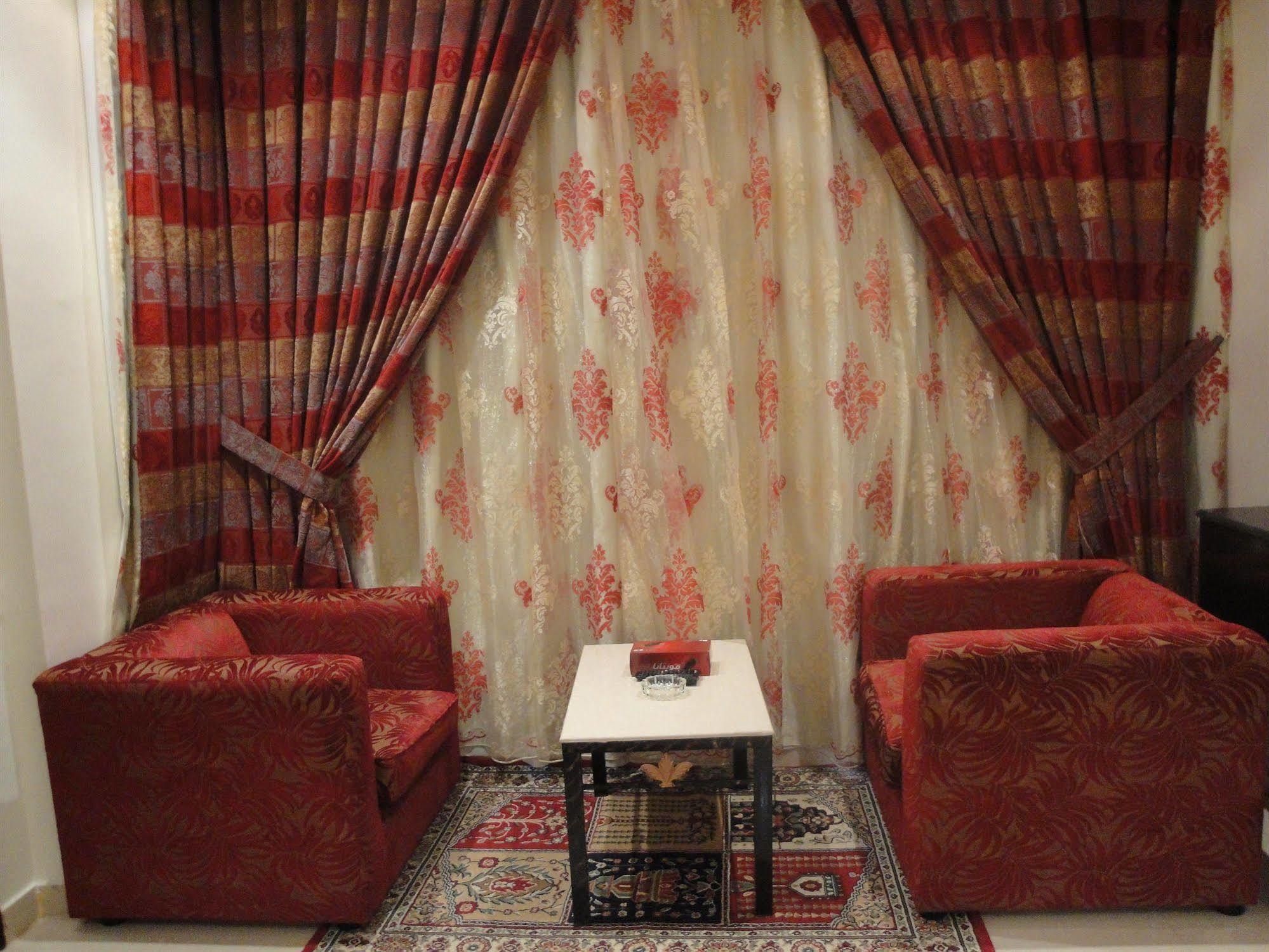 Marina Royal Hotel Suites Kuwait City Екстер'єр фото